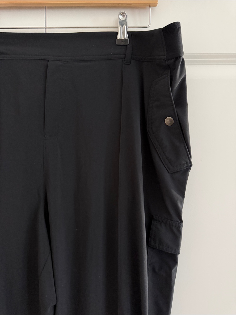Athleta Vienna cargo pants - Picture 2 of 5